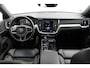 Volvo V60 T6 340pk automaat Recharge AWD R-Design Panoramich schuif kanteldak / Semi elektrisch wegklapbare trekhaak / Adaptieve cruise control