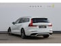 Volvo V60 T6 340pk automaat Recharge AWD R-Design Panoramich schuif kanteldak / Semi elektrisch wegklapbare trekhaak / Adaptieve cruise control