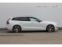 Volvo V60 T6 340pk automaat Recharge AWD R-Design Panoramich schuif kanteldak / Semi elektrisch wegklapbare trekhaak / Adaptieve cruise control