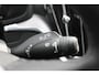 Volvo V60 T6 340pk automaat Recharge AWD R-Design Panoramich schuif kanteldak / Semi elektrisch wegklapbare trekhaak / Adaptieve cruise control