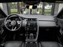 Jaguar E-Pace 1.5 P300e AWD R-Dynamic HSE | Black Pack | Adaptive Cruise | Stuurwielverwarming |