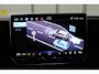 Volkswagen Tiguan 1.5 eTSI Automaat Navigatie | Trekhaak | Stoelverwarming | Lichtmetalen velgen