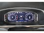 Volkswagen Tiguan 1.5 TSI Life Navigatie | Trekhaak | Parkeercamera | All Season Banden