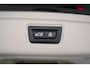 BMW 3-Serie Touring 318i High Executive Sport Aut. [ Leder Apple/Android Navi Stoelverwarming ]