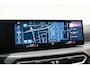 BMW 3-Serie Touring 318i High Executive Sport Aut. [ Leder Apple/Android Navi Stoelverwarming ]