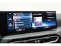 BMW 3-Serie Touring 318i High Executive Sport Aut. [ Leder Apple/Android Navi Stoelverwarming ]