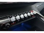 Peugeot 5008 1.2 PureTech Allure | Trekhaak | Automaat | 7-persoons | Elektrisch panoramadak | Climate control |  Automatische achterklep | LED | Apple Carplay/Android Auto