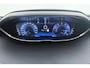 Peugeot 5008 1.2 PureTech Allure | Trekhaak | Automaat | 7-persoons | Elektrisch panoramadak | Climate control |  Automatische achterklep | LED | Apple Carplay/Android Auto