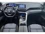 Peugeot 5008 1.2 PureTech Allure | Trekhaak | Automaat | 7-persoons | Elektrisch panoramadak | Climate control |  Automatische achterklep | LED | Apple Carplay/Android Auto
