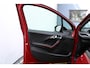 Peugeot 2008 1.2 PureTech GT-line | Incl. 12 maanden Garantie | Panorama dak | Trekhaak | Achteruitrijcamera | Cruise controle | Parkeersensoren | Apple CarPlay/Android Auto | Navigatie | Climate controle | DAB Radio | Origineel NL Auto | NAP |