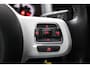 Volkswagen Beetle Cabriolet 1.2 TSI 105pk handgeschakeld | Navigatie | PDC | Stoelverw.|