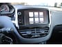 Peugeot 2008 1.2 PureTech Blue Lion Automaat Airco Navi Carplay Trekhaak Zeer mooi