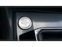 Volkswagen Tiguan 2.0 TDI 150PK Connected Series Navi ACC Trekhaak *Dis.riem v.v.* Euro6 *Koppeling v.v.*