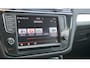 Volkswagen Tiguan 2.0 TDI 150PK Connected Series Navi ACC Trekhaak *Dis.riem v.v.* Euro6 *Koppeling v.v.*