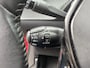 Peugeot 208 Blue Lease Active 1.2 75pk | NAVI | LM-VELGEN | PARKEERSENSOREN | DAB+ | APPLE CARPLAY / ANDROID AUTO | ISOFIX |