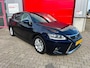 Lexus CT 200h Luxury Line / Leder / Elektr. memo stoel / Mark Levinson geluid / Keyless / Led / PDC 8 x / Navi / Volledig onderh.