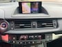 Lexus CT 200h Luxury Line / Leder / Elektr. memo stoel / Mark Levinson geluid / Keyless / Led / PDC 8 x / Navi / Volledig onderh.