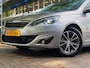 Peugeot 308 1.6 THP Première 1e Eigenaar 100% Dealer onderhouden Luxe uitvoering