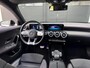 Mercedes-Benz CLA 200 AMG / Night / Panorama / Ambient / Carplay