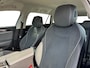 Volkswagen Passat Variant 1.5 204pk eHybrid Business Voorstoelen met massagefunctie | Elektrisch bedienbare achterklep | Achteruitrijcamera