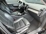 Volvo XC40 2.0 B4 Plus Dark 360 camera / Harman Kardon/ 2 elektrische stoelen / intellisafe / climate line/ leer/ trekhaak / all season banden