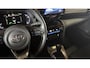 Toyota Yaris Cross 1.5 Hybrid 115 Team D. Winter pakket / Safety Pakket / Afn. Trekhaak / Marter Afweer ( Toyota) / CarPlay Wireless /Camera / PDC voor en achter