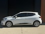 Renault Clio 0.9 TCe Limited|100% Onderhouden|Pearl White|Stoelverwarming|Parkeersensoren|Keyless|Navi|Led|Half Leder|Climate Cont