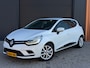 Renault Clio 0.9 TCe Limited|100% Onderhouden|Pearl White|Stoelverwarming|Parkeersensoren|Keyless|Navi|Led|Half Leder|Climate Cont
