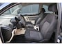 Volkswagen Beetle New 1.6 *Meeneemprijs! Airco!