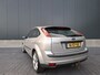Ford Focus 1.6-16V Futura | Trekhaak | 5 deurs | Nieuwe voorbanden | NAP |