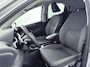 Toyota Yaris 1.5 Hybrid 115 Dynamic | Dodehoek detectie | Parkeersensoren voor/achter | Stoel-/stuurverwarming | Apple Carplay / Android Auto | Adaptive Cruise | Clima | Keyless | Camera | 16 inch