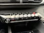 Peugeot 3008 1.2 Turbo 130PK Allure | Trekhaak 1400KG | Hoge Zitpositie | Stoelverwarming | Navigatie | Cruise Control | Lichtmetalen velgen | Climate Control | Parkeercamera | Half lederen bekleding.