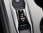 Audi Q4 e-tron S edition 45 | 82 kWh | 286 PK | 21 inch velgen | Privacyglas | Trekhaak | Panoramadak | Zwart optiek |