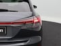 Audi Q4 e-tron S edition 45 | 82 kWh | 286 PK | 21 inch velgen | Privacyglas | Trekhaak | Panoramadak | Zwart optiek |