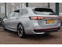 Volkswagen Passat Variant 1.5 eTSI R-Line Business | Achteruitrijcamera | Lichtmetalen velgen 18" | Matrix LED koplampen