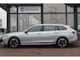 Volkswagen Passat Variant 1.5 eTSI R-Line Business | Achteruitrijcamera | Lichtmetalen velgen 18" | Matrix LED koplampen