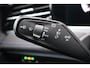 Volkswagen Passat Variant 1.5 eTSI R-Line Business | Achteruitrijcamera | Lichtmetalen velgen 18" | Matrix LED koplampen