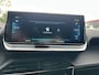 Peugeot e-208 EV 50kWh 136pk | Navigatie | Bluetooth | Parkeersensoren voor & achter | Cruise & Climate Control | AppleCarPlay & AndroidAuto | Stoelverwarming
