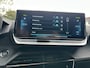 Peugeot e-208 EV 50kWh 136pk | Navigatie | Bluetooth | Parkeersensoren voor & achter | Cruise & Climate Control | AppleCarPlay & AndroidAuto | Stoelverwarming