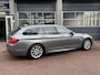 BMW 5-Serie Touring 523i High Executive Bj 2011 Trekhaak 2000kg Luxe uitvoering