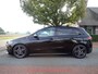 Mercedes-Benz B-klasse 180 AMG-LINE / CAMERA / CARPLAY / TREKHAAK / SCHUIF-KANTEL
