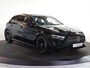 Mercedes-Benz A-klasse 180 Business Solution AMG | AMG Line Plus | Premium Plus | Nightpakket | Panoramadak | HUD | Stoelverwarming | 360° Camera | Dodehoekassistent |