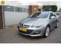 Opel Astra Sports Tourer 1.4 120PK TURBO SPORT COSMO LUXE ORIGINEEL NEDERLANDS SPORTSTOELEN NAVIGATIE CAMERA TREKHAAK ECC AIRCO CRUISECONTROL LED PARKEERSENSOREN V+A 18INCH BLUETOOTH ENZ...