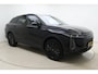 Omoda 9 1.5T-GDi SHS-P Premium 5p | Nog 6 jaar fabrieksgarantie | Tot 145 km volledig elektrisch rijden | Tot 1100 km gecombineerd rijden | 537 pk | Schuif/ kanteldak | Adaptive cruise control | Climate control | Lederen bekleding | Verwarmbare stoelen voor & achter | Apple Carplay/Android Auto