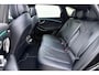 Omoda 9 1.5T-GDi SHS-P Premium 5p | Nog 6 jaar fabrieksgarantie | Tot 145 km volledig elektrisch rijden | Tot 1100 km gecombineerd rijden | 537 pk | Schuif/ kanteldak | Adaptive cruise control | Climate control | Lederen bekleding | Verwarmbare stoelen voor & achter | Apple Carplay/Android Auto