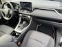 Toyota RAV4 2.5 Hybrid Dynamic | Carplay | Stoel- + stuurverwarming | Parkeersensoren | 18 inch LM-velgen |
