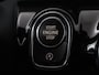 Mercedes-Benz A-klasse 180 Business Solution AMG | Camera | Stoelverwarming | LED | Sfeerverlichting | Navigatie | AMG Line |