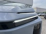 Toyota C-HR / C-HR+ First Edition 77 kWh l 20 inch velgen l elektrische achterklep l verwarmde stoelen en stuurwiel