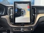 Volvo XC60 T6 AWD U. Dark | 360-graden camera | Harman & Kardon audio | Schuif-/kanteldak