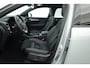 Volvo XC40 2.0 B4 Ultimate Dark | Pano-dak | Leer | Adap. Cruise | Harman & Kardon | Pixel LED |